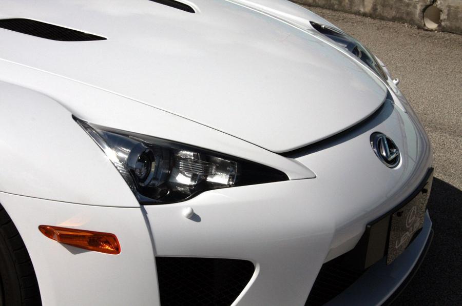  Lexus LF-A 2010 года  (фото 187 из 213)